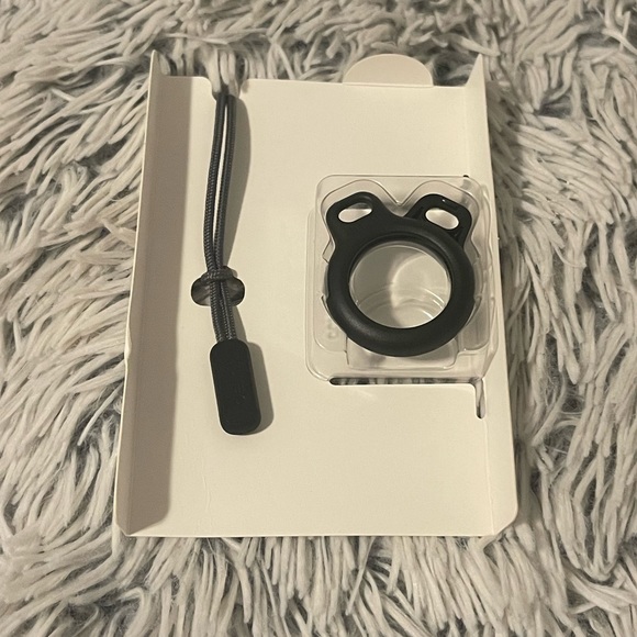 Apple AirTag Secure holder with strap - Picture 5 of 5